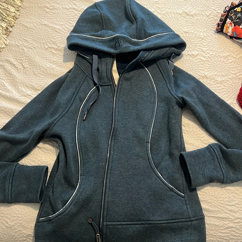 Lululemon scuba jacket. Limited edition, green/blue color with silver accents!